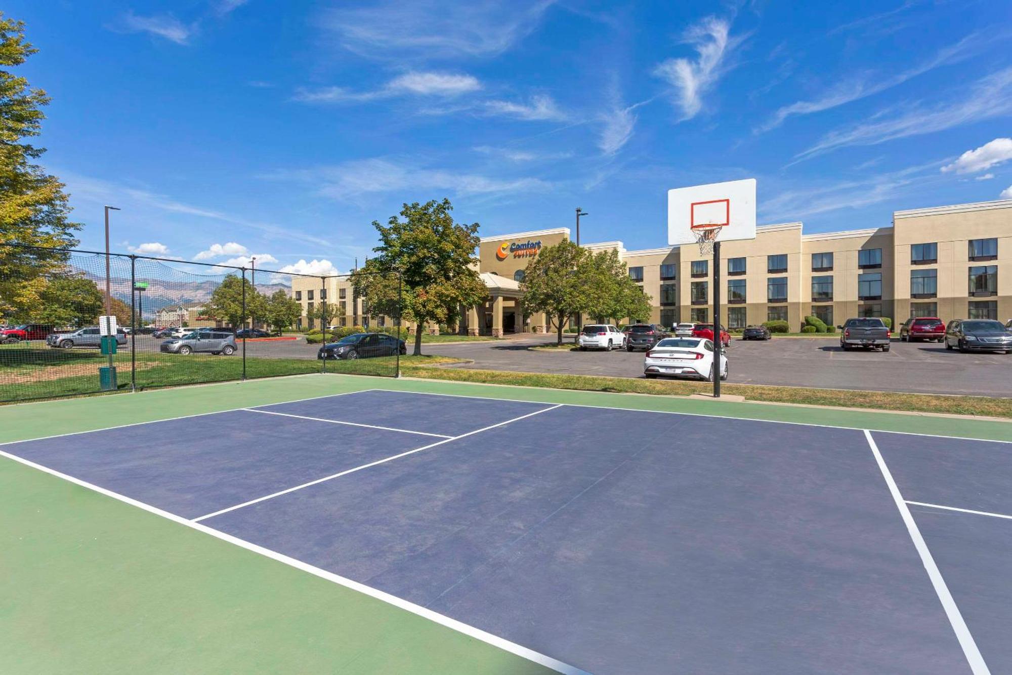 Comfort Suites Ogden Conference Center מראה חיצוני תמונה
