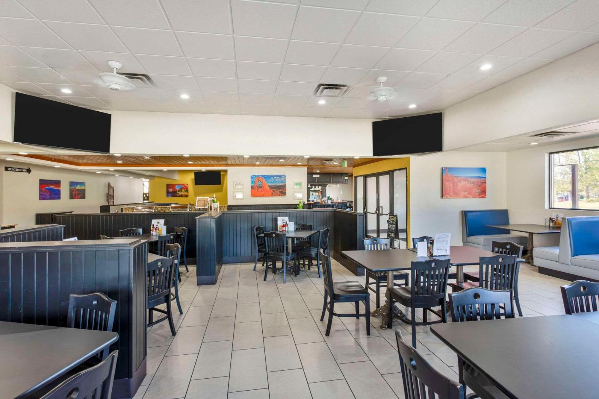 Comfort Suites Ogden Conference Center מראה חיצוני תמונה