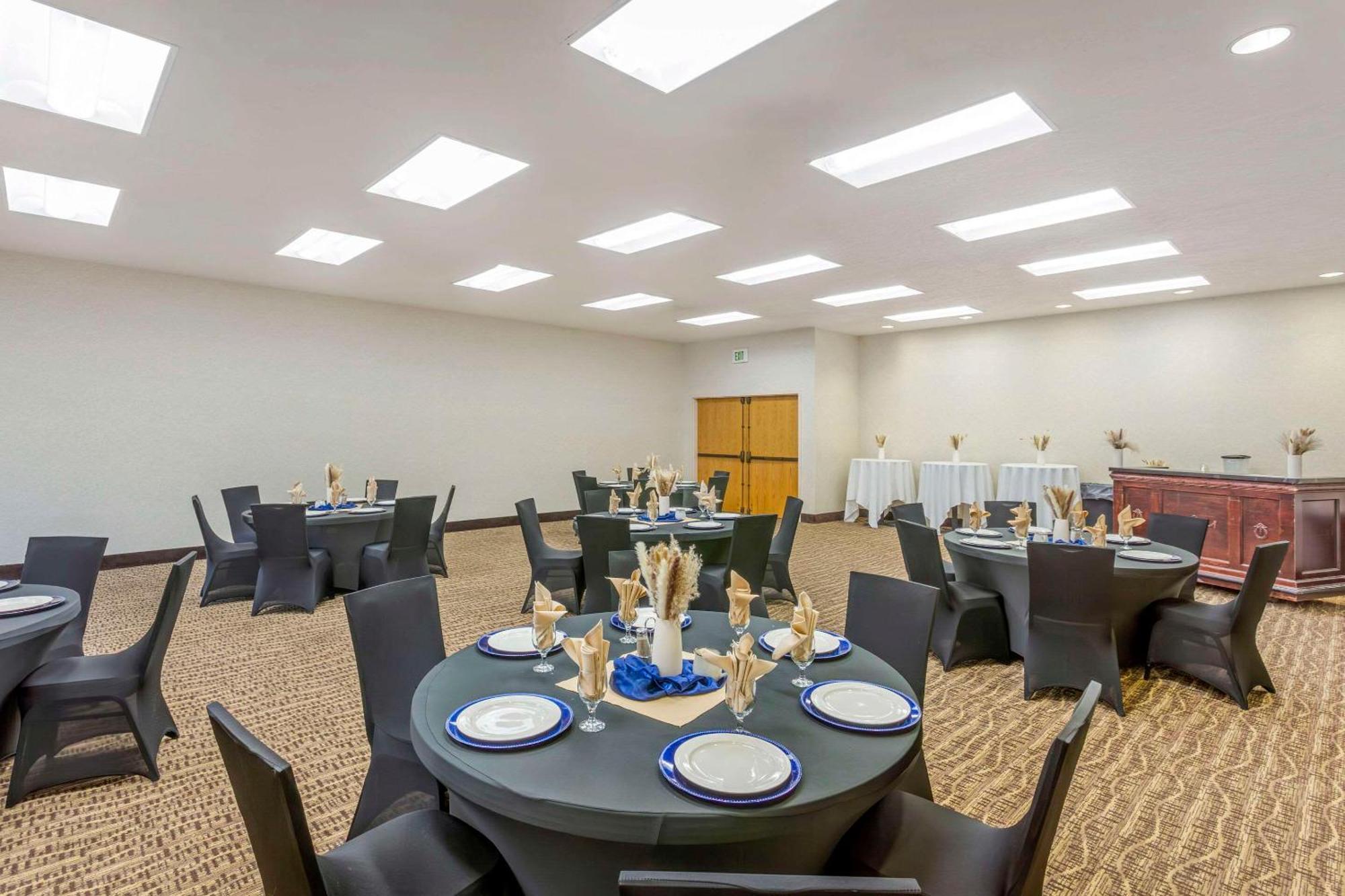 Comfort Suites Ogden Conference Center מראה חיצוני תמונה