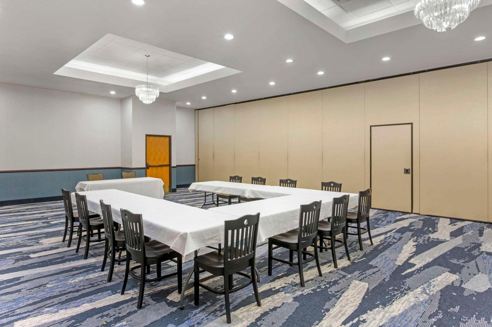 Comfort Suites Ogden Conference Center מראה חיצוני תמונה